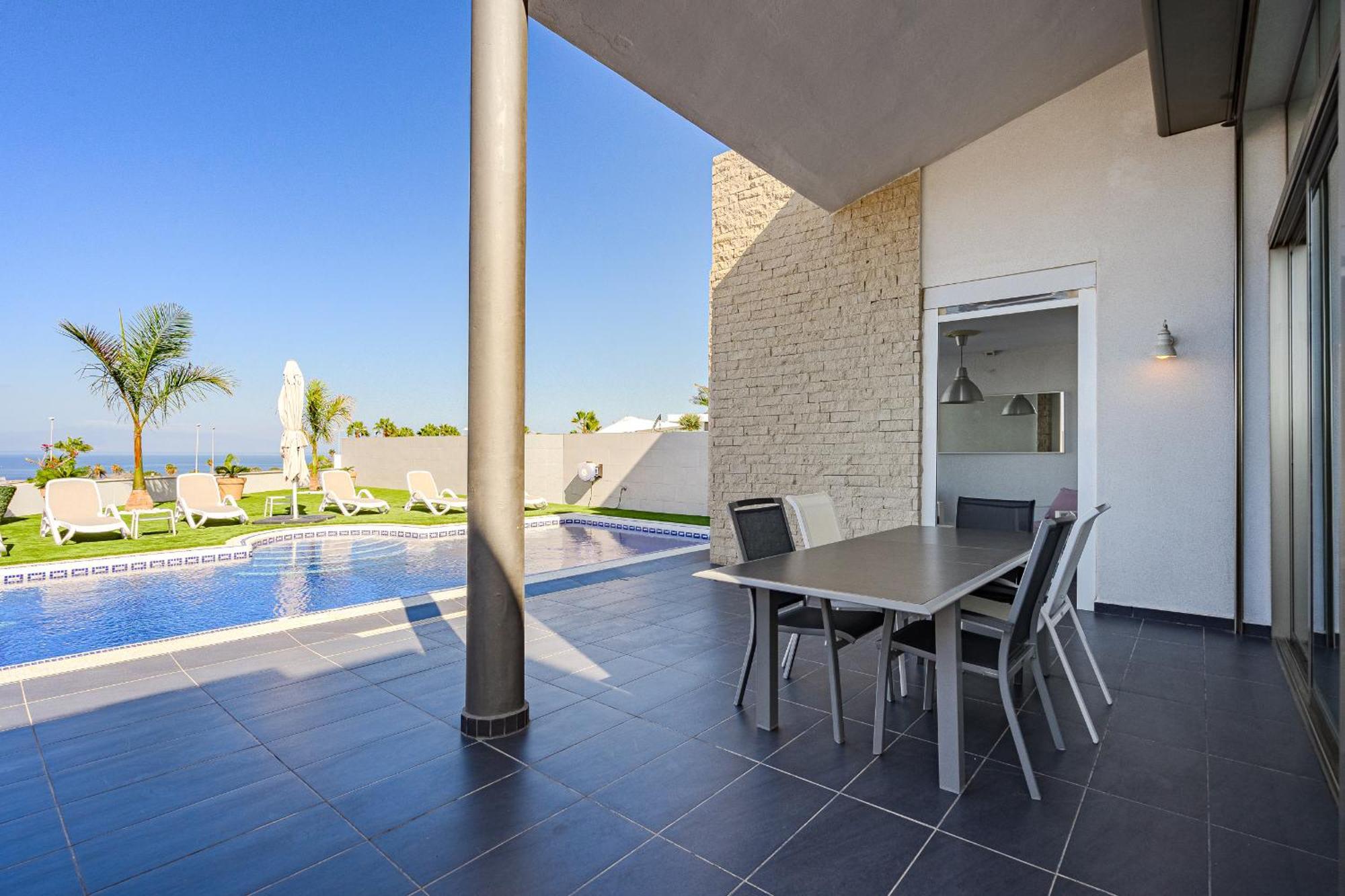 Villa Elisabetta, Luxury Villa With Heated Pool Ocean View In Adeje, Tenerife Costa Adeje Dış mekan fotoğraf